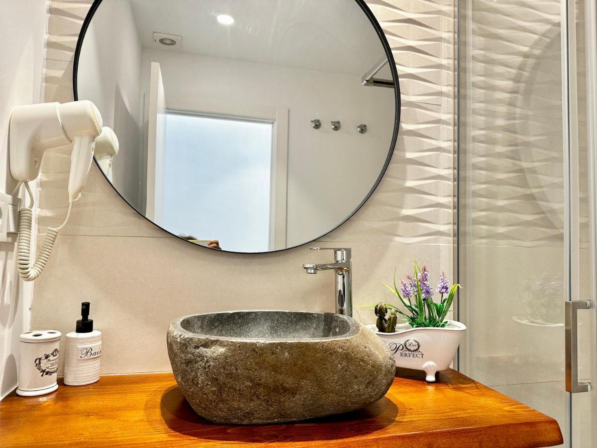 Loft 18 Beachfront Marbella Center ภายนอก รูปภาพ