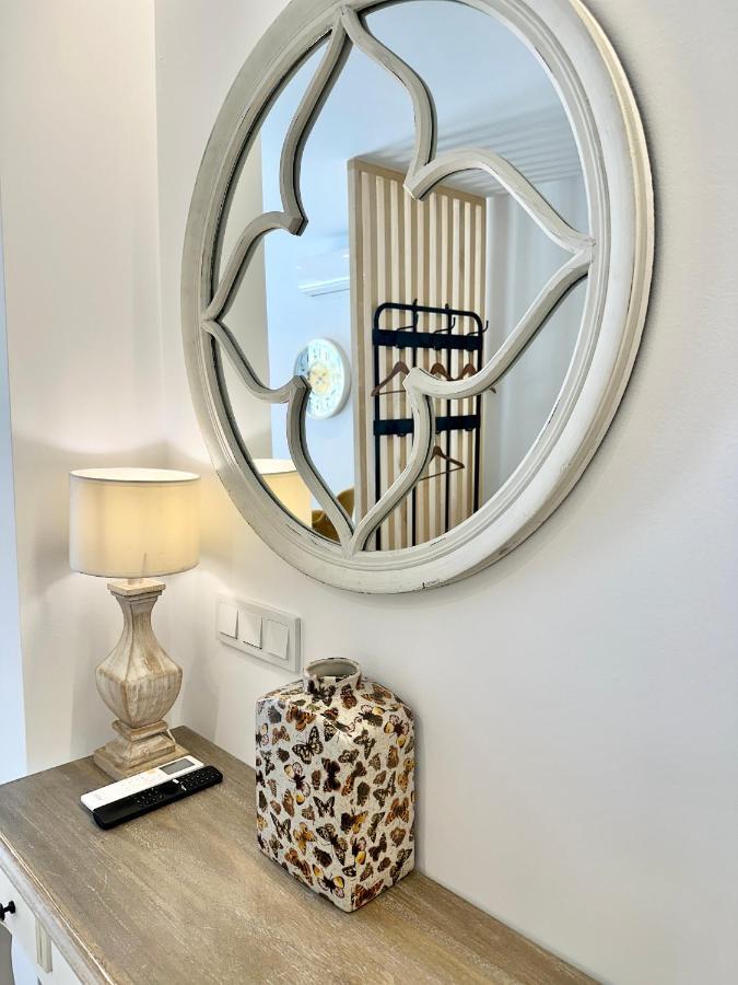 Loft 18 Beachfront Marbella Center ภายนอก รูปภาพ